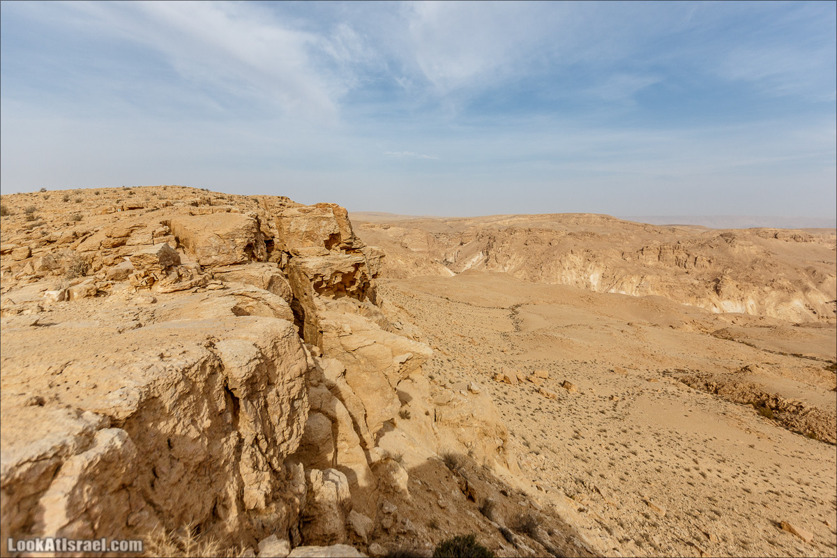 Трещины в пустыне, Сдаким, Нахаль Хава, Эйн Акев, Шавив | מעוק סדקים נחל חווה עין שביב עין עקב | LookAtIsrael.com - Фото путешествия по Израилю