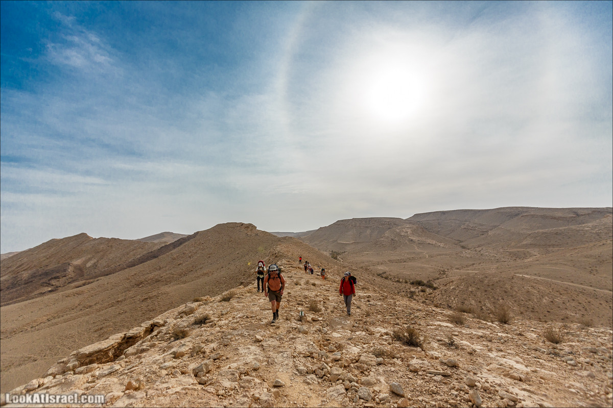 Трещины в пустыне, Сдаким, Нахаль Хава, Эйн Акев, Шавив | מעוק סדקים נחל חווה עין שביב עין עקב | LookAtIsrael.com - Фото путешествия по Израилю