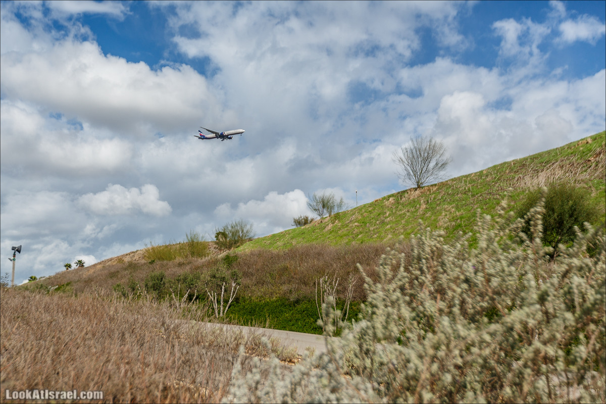 Самый большой парк в Израиле (имени Ариэля Шарона) на вершине мусорной свалки Хирия | Ariel Sharon park at trash heap Hiriya |פארק אריאל שרון בחירייה | LookAtIsrael.com - Фото путешествия по Израилю