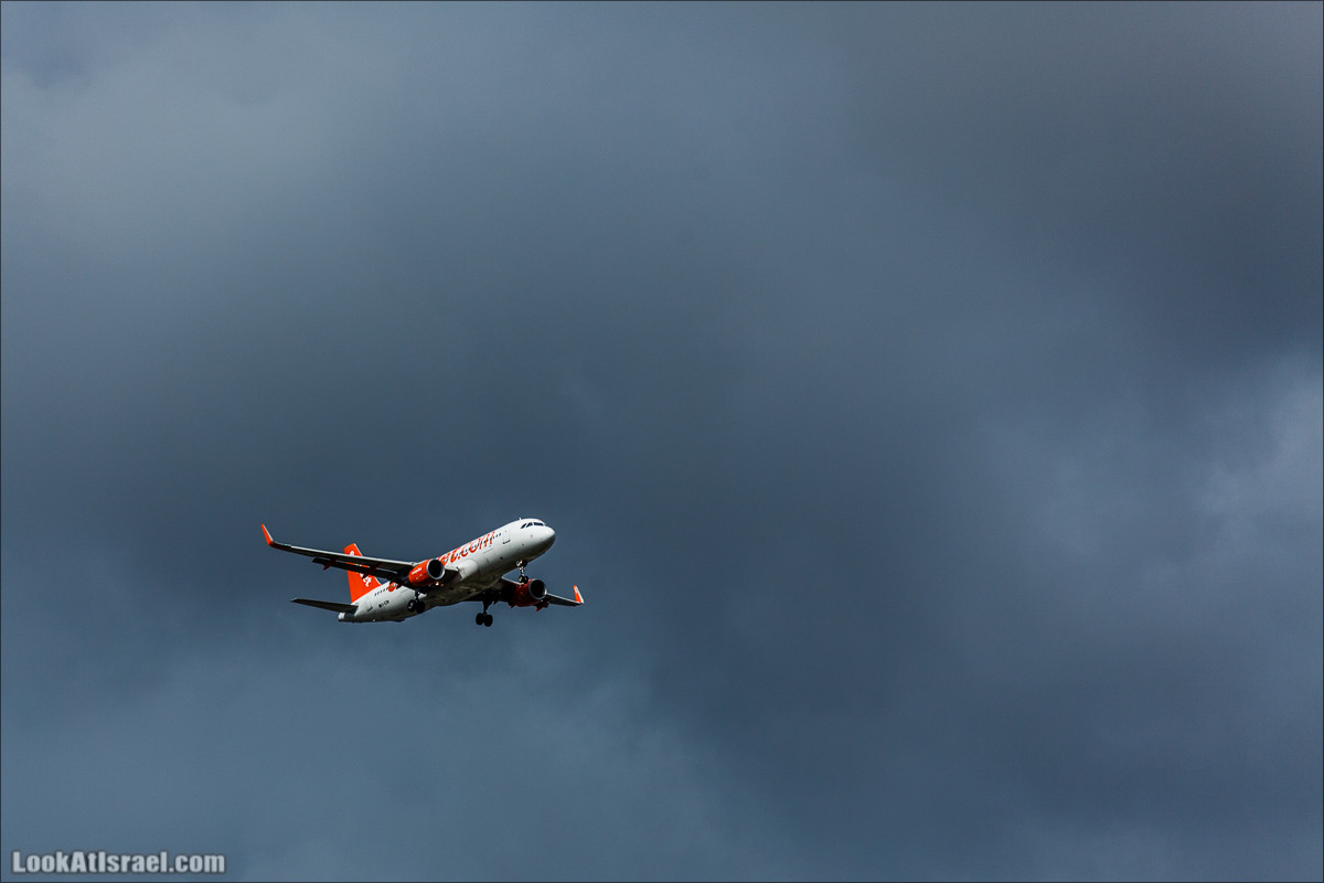 Смотровая площадка с видом на Тель-Авив в парке Ариель Шарона, Хирия | Belvedere Tel Aviv Metropolis View | פארק אריאל שרון חיריה מרפסת תצפית מטרופולינית | LookAtIsrael.com - Фото путешествия по Израилю