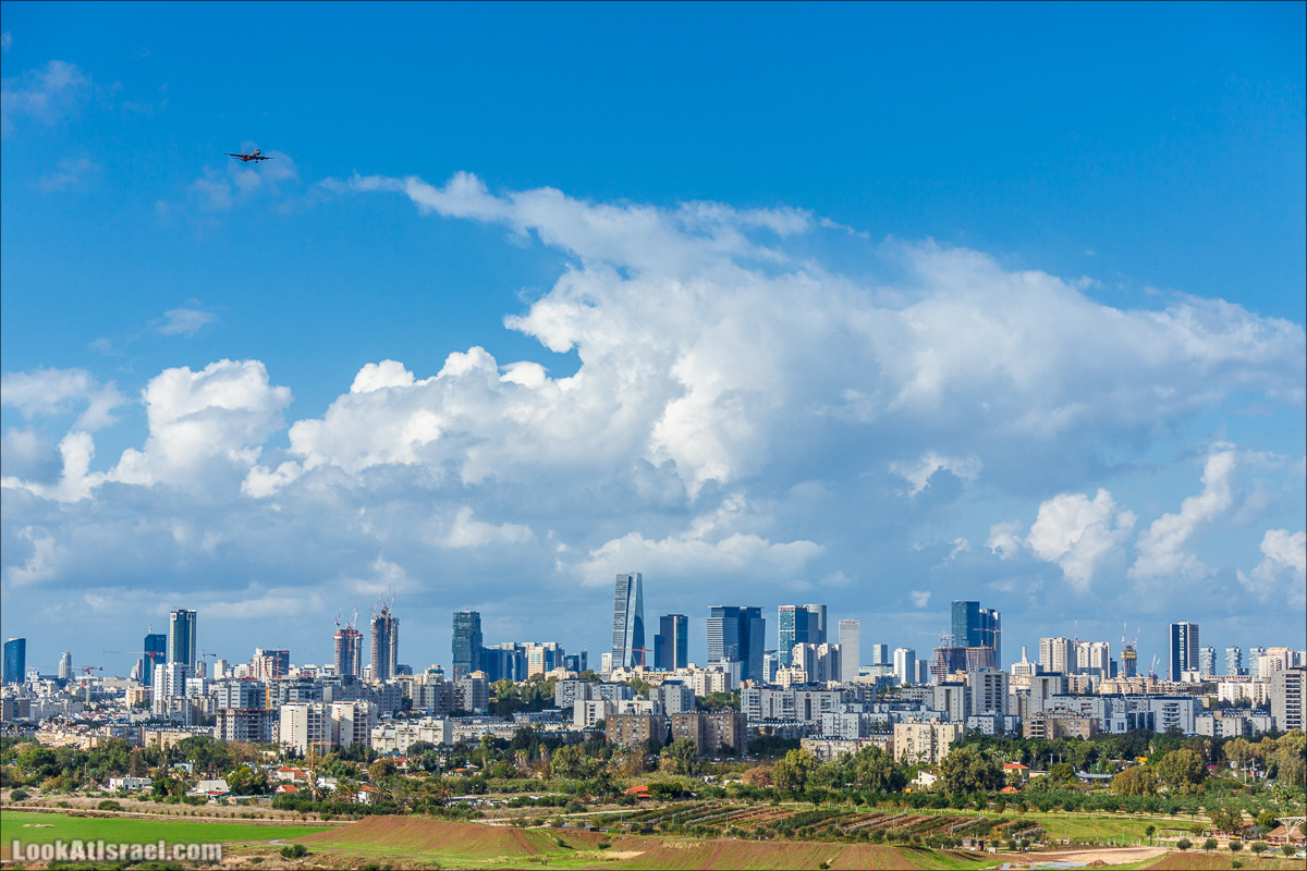 Смотровая площадка с видом на Тель-Авив в парке Ариель Шарона, Хирия | Belvedere Tel Aviv Metropolis View | פארק אריאל שרון חיריה מרפסת תצפית מטרופולינית | LookAtIsrael.com - Фото путешествия по Израилю