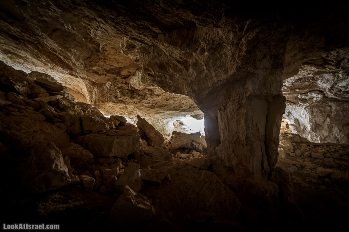 Ницана и окрестности с высоты полета. Пещера и турецкие постройки | LookAtIsrael.com - Фото путешествия по Израилю