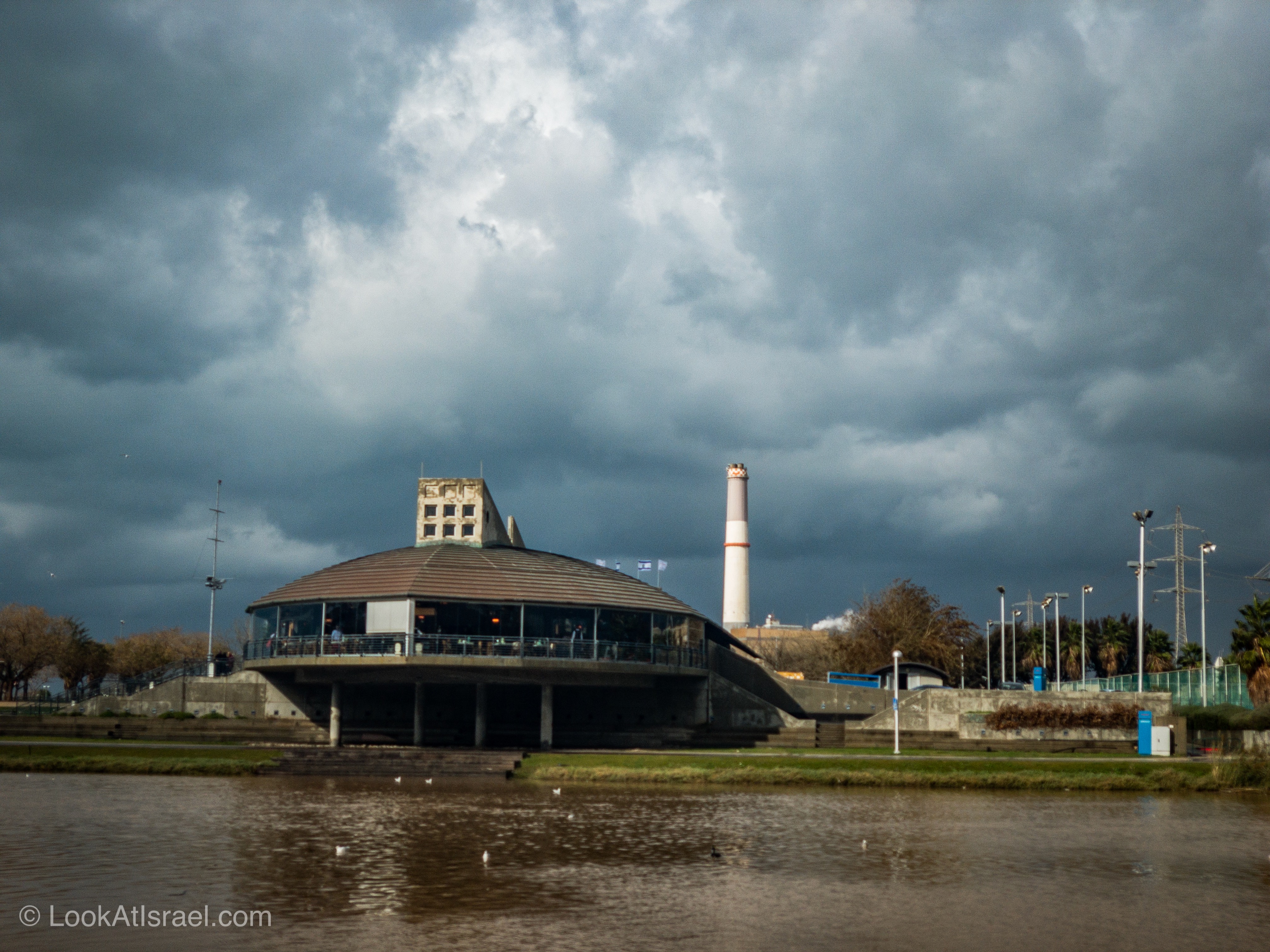Дождливая зима в Тель-Авиве | LookAtIsrael.com - Фото путешествия по Израилю