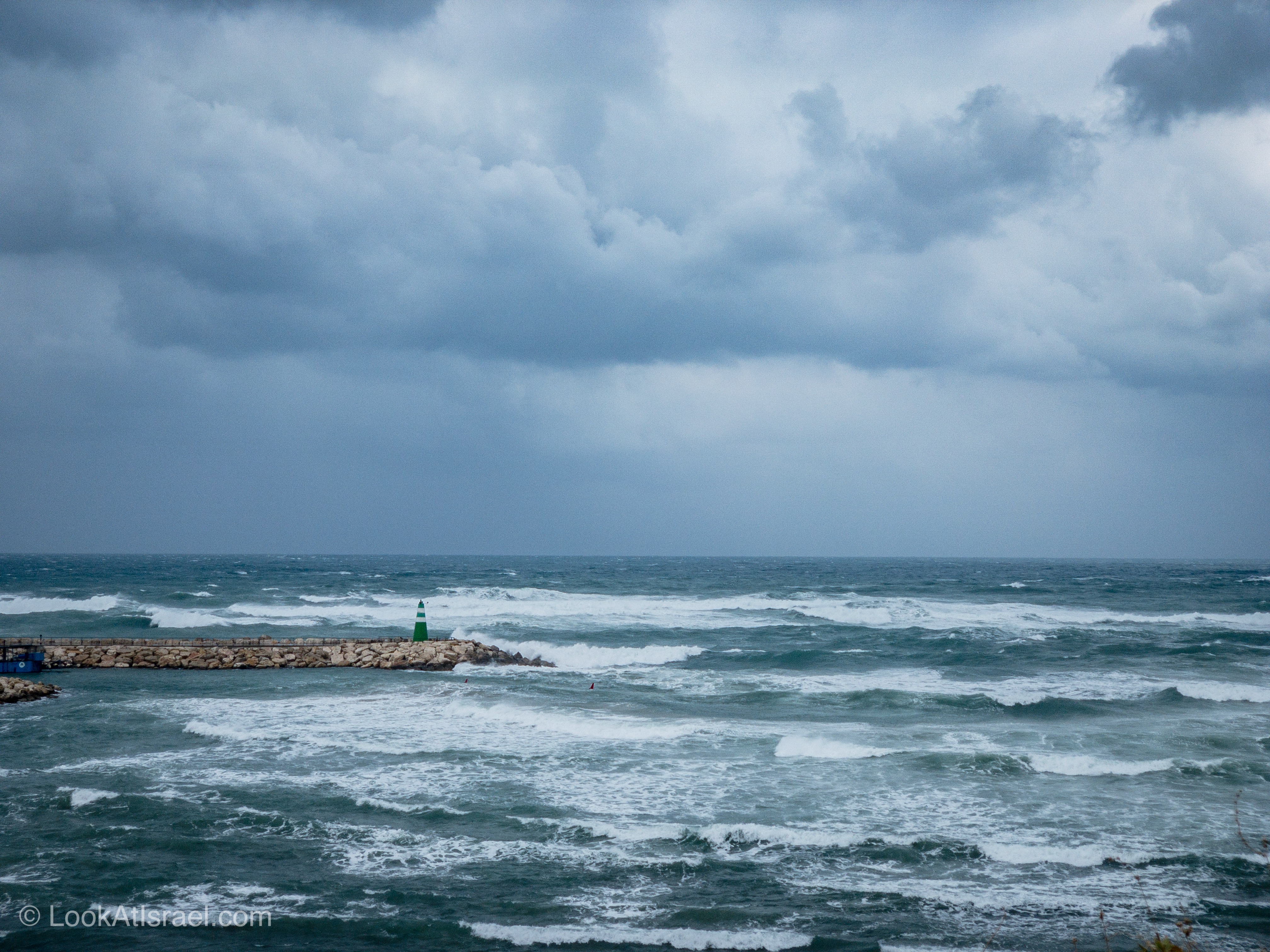 iДождь в iТель-Авиве