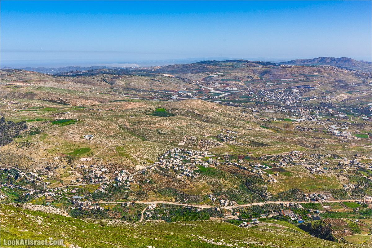 Гора Кабир и цветение самарийского ириса | הר קביר ואירוס שומרוני | LookAtIsrael.com - Фото путешествия по Израилю
