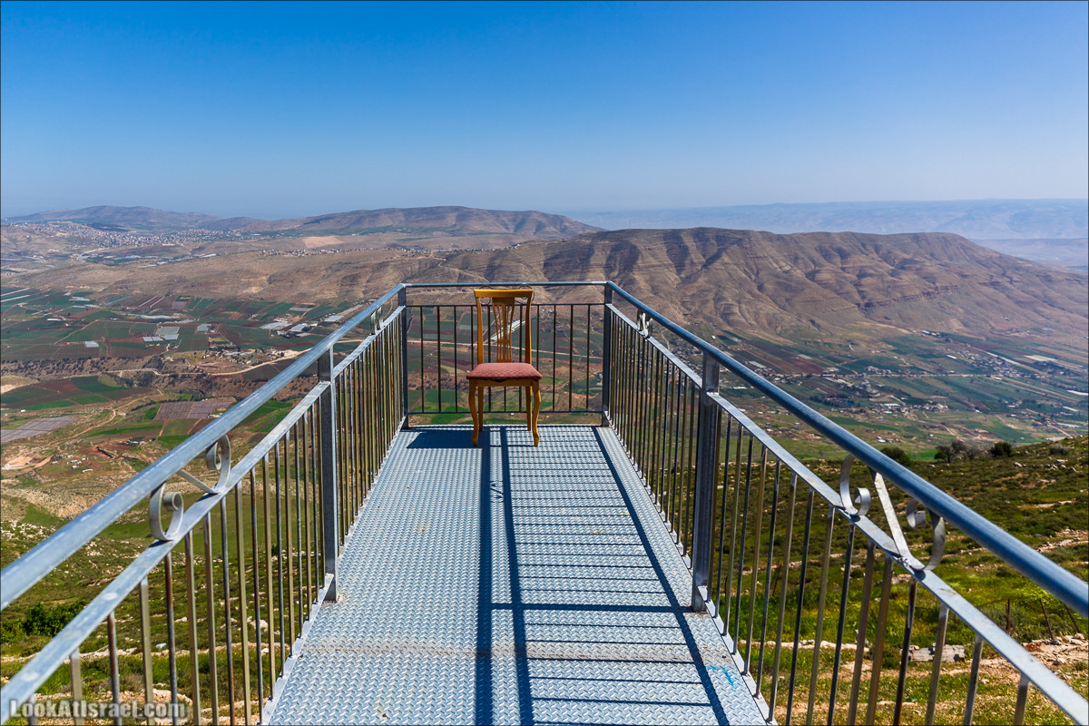 Гора Кабир и цветение самарийского ириса | הר קביר ואירוס שומרוני | LookAtIsrael.com - Фото путешествия по Израилю