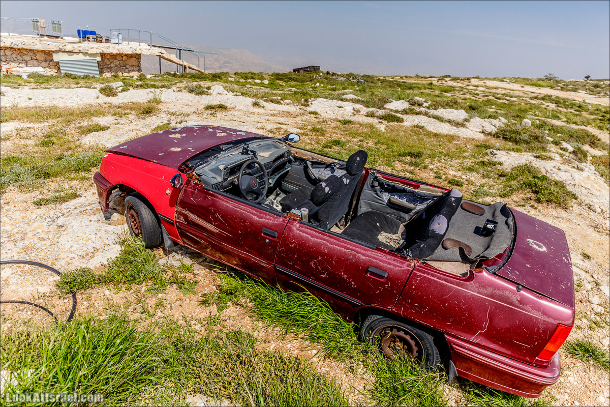 Гора Кабир и цветение самарийского ириса | הר קביר ואירוס שומרוני | LookAtIsrael.com - Фото путешествия по Израилю