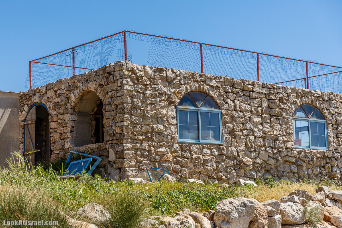 Гора Кабир и цветение самарийского ириса | הר קביר ואירוס שומרוני | LookAtIsrael.com - Фото путешествия по Израилю