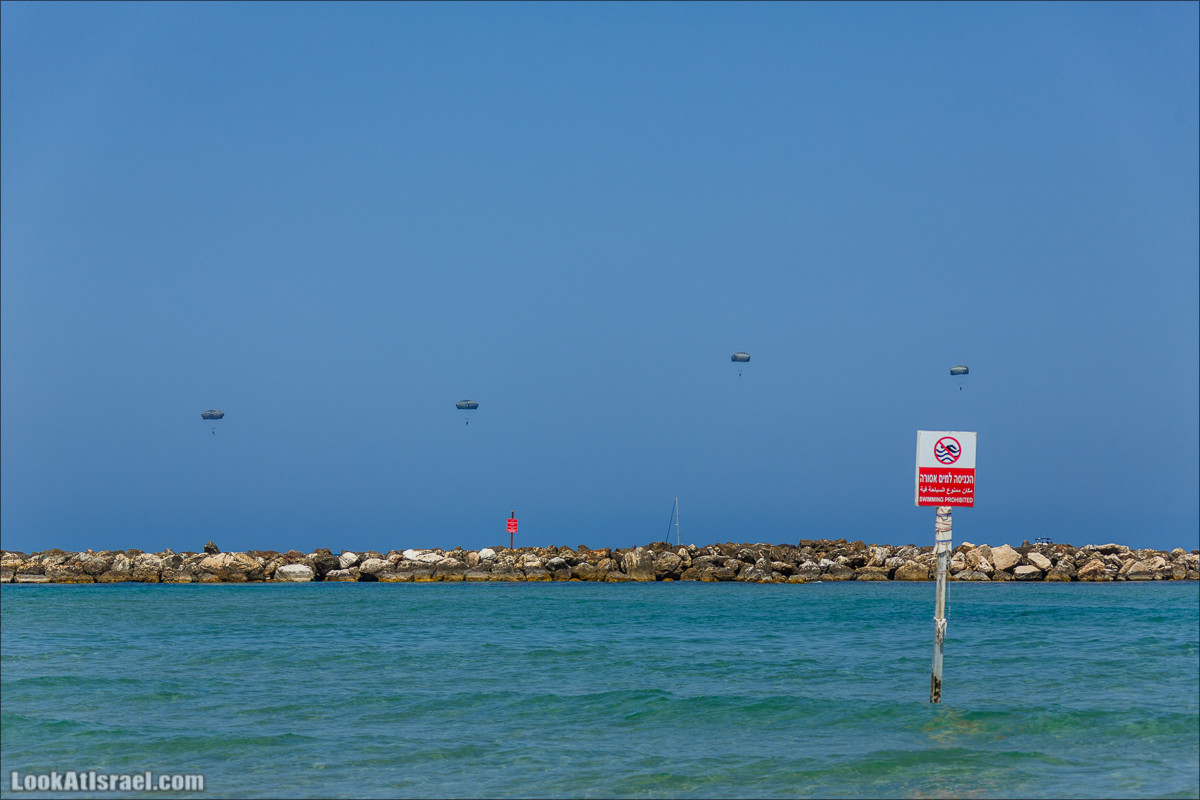 Праздничный парад ВВС и ВМФ в Тель-Авиве в честь 70-летия государства Израиль | Independence day 70 of Israel | LookAtIsrael.com - Фото путешествия по Израилю