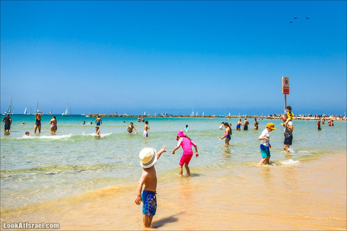 Праздничный парад ВВС и ВМФ в Тель-Авиве в честь 70-летия государства Израиль | Independence day 70 of Israel | LookAtIsrael.com - Фото путешествия по Израилю