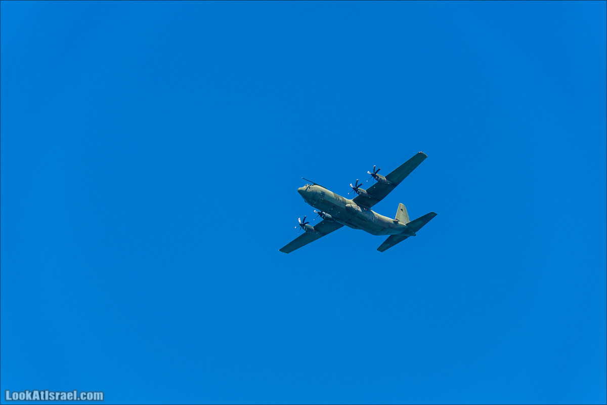 Праздничный парад ВВС и ВМФ в Тель-Авиве в честь 70-летия государства Израиль | Independence day 70 of Israel | LookAtIsrael.com - Фото путешествия по Израилю