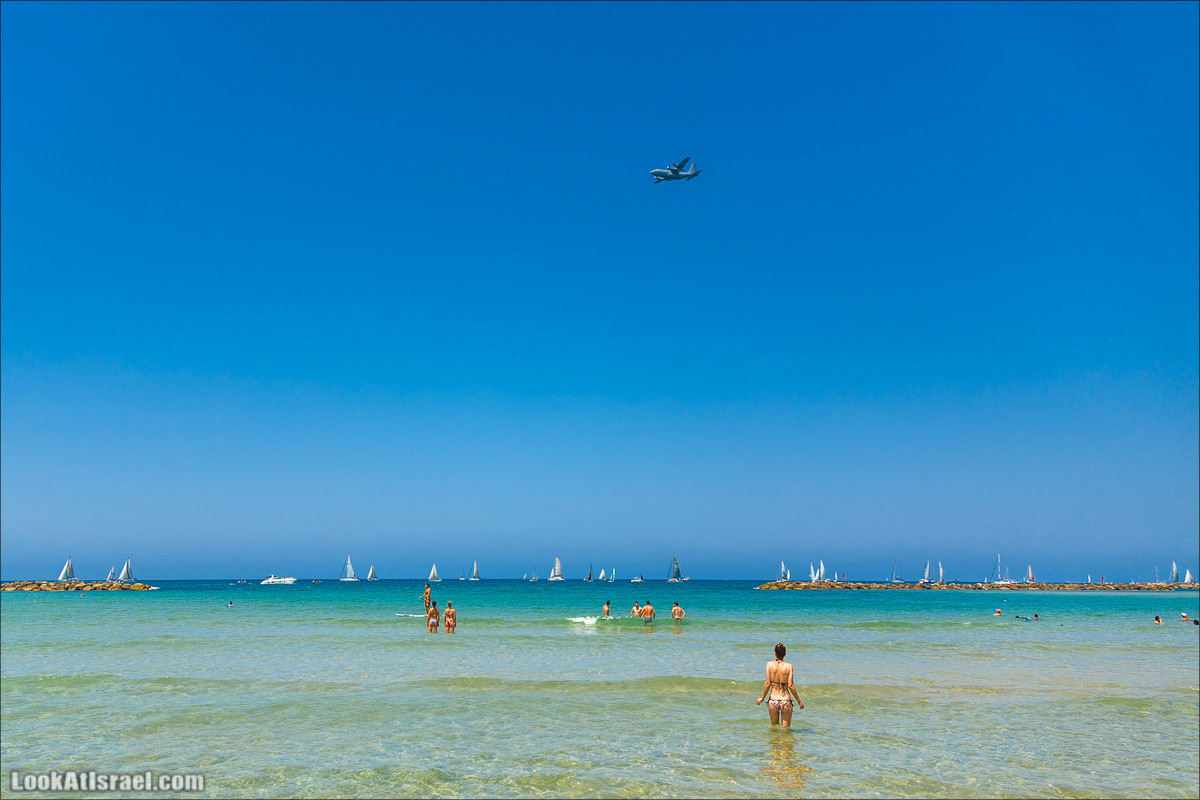 Праздничный парад ВВС и ВМФ в Тель-Авиве в честь 70-летия государства Израиль | Independence day 70 of Israel | LookAtIsrael.com - Фото путешествия по Израилю