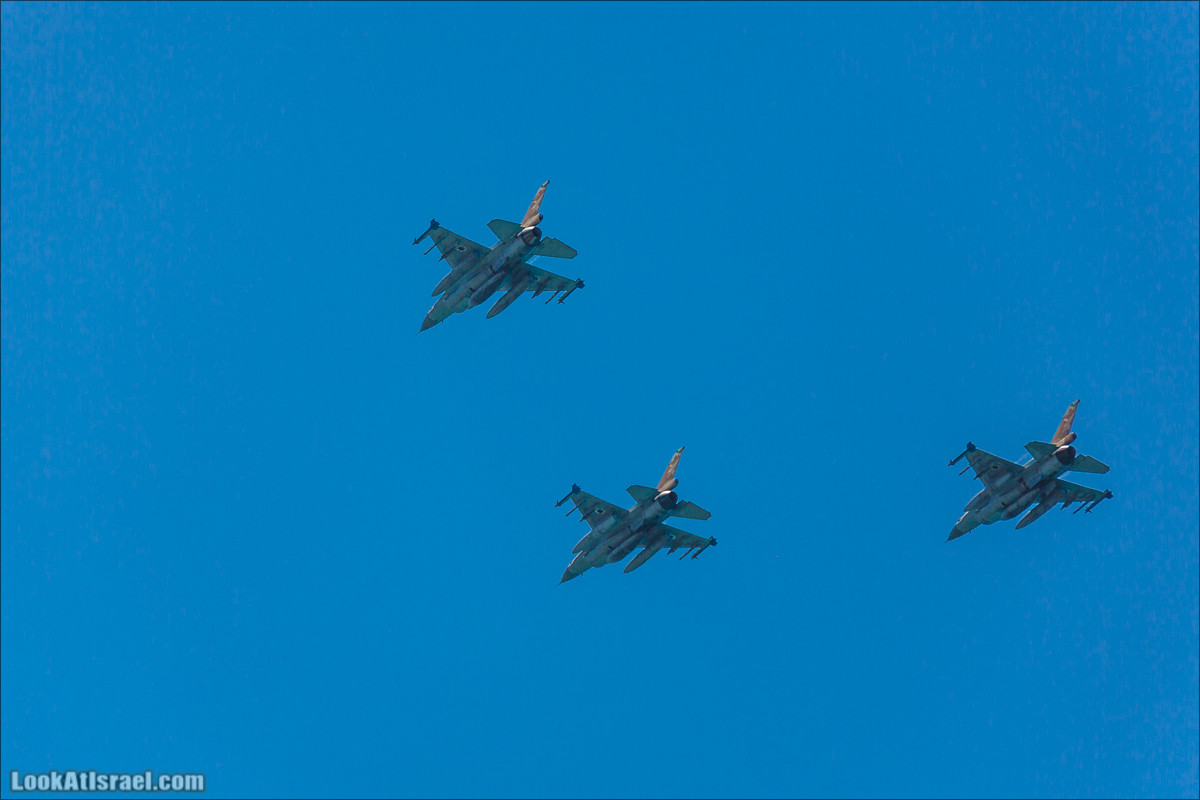Праздничный парад ВВС и ВМФ в Тель-Авиве в честь 70-летия государства Израиль | Independence day 70 of Israel | LookAtIsrael.com - Фото путешествия по Израилю