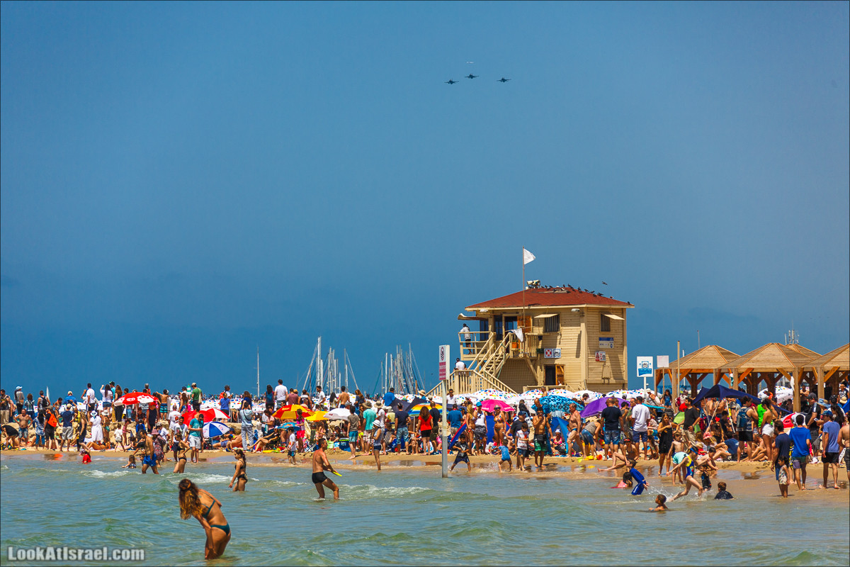 Праздничный парад ВВС и ВМФ в Тель-Авиве в честь 70-летия государства Израиль | Independence day 70 of Israel | LookAtIsrael.com - Фото путешествия по Израилю