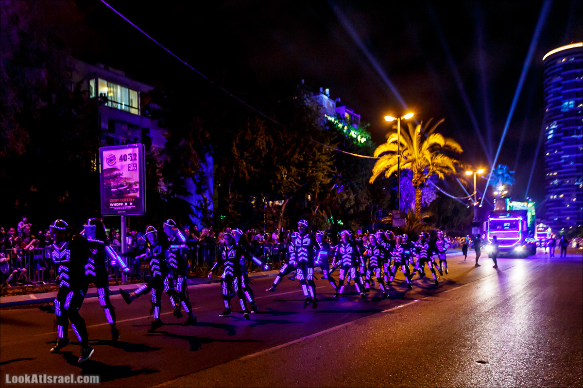 Парад света в Тель-Авиве в честь 70-летия государства Израиль | Parade of Lights in Tel Aviv, Independence day 70 of Israel | מצעד האור בתל אביב | LookAtIsrael.com - Фото путешествия по Израилю