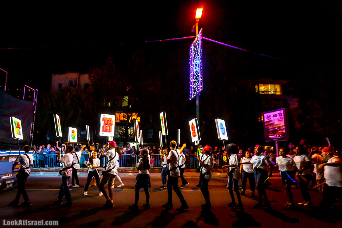 Парад света в Тель-Авиве в честь 70-летия государства Израиль | Parade of Lights in Tel Aviv, Independence day 70 of Israel | מצעד האור בתל אביב | LookAtIsrael.com - Фото путешествия по Израилю