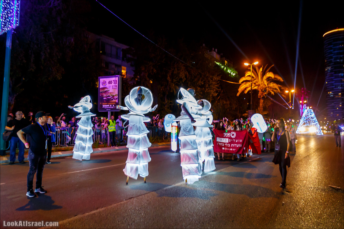 Парад света в Тель-Авиве в честь 70-летия государства Израиль | Parade of Lights in Tel Aviv, Independence day 70 of Israel | מצעד האור בתל אביב | LookAtIsrael.com - Фото путешествия по Израилю