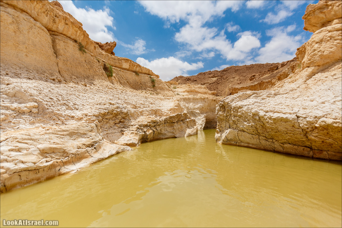 Если в кране нет воды, вся она в пустыне