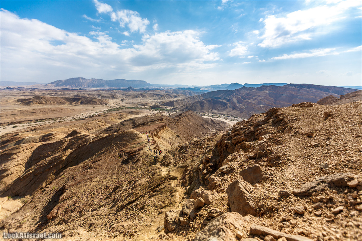 Гора Саароним, ручей Некарот и вода в ущелье Парсат Некарот | LookAtIsrael.com - Фото путешествия по Израилю