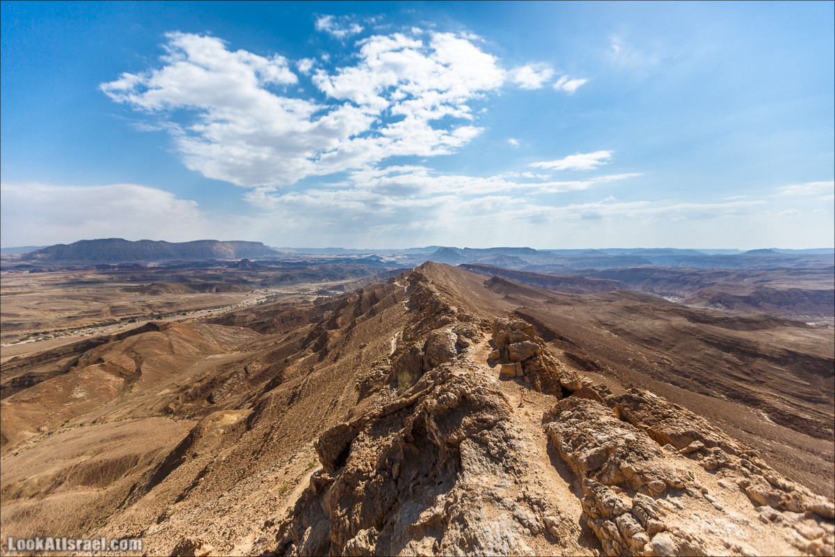 Гора Саароним, ручей Некарот и вода в ущелье Парсат Некарот | LookAtIsrael.com - Фото путешествия по Израилю
