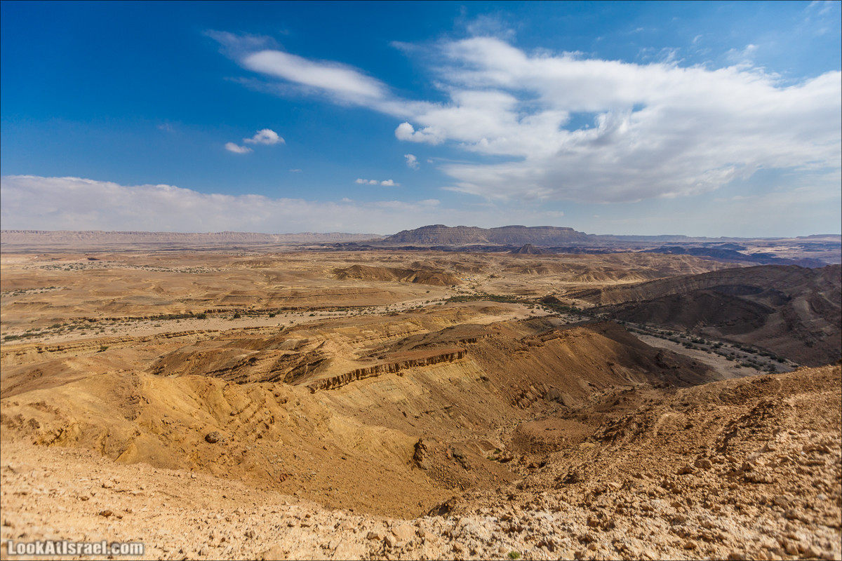 Гора Саароним, ручей Некарот и вода в ущелье Парсат Некарот | LookAtIsrael.com - Фото путешествия по Израилю