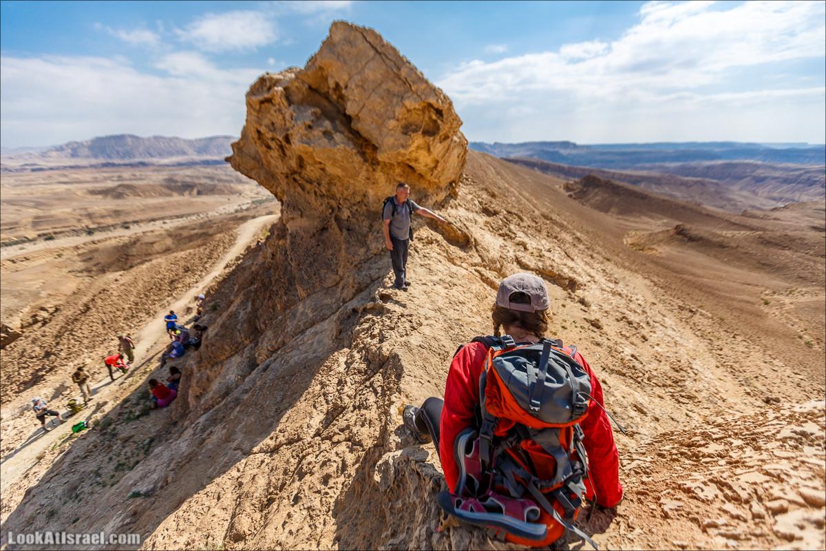 Гора Саароним, ручей Некарот и вода в ущелье Парсат Некарот | LookAtIsrael.com - Фото путешествия по Израилю