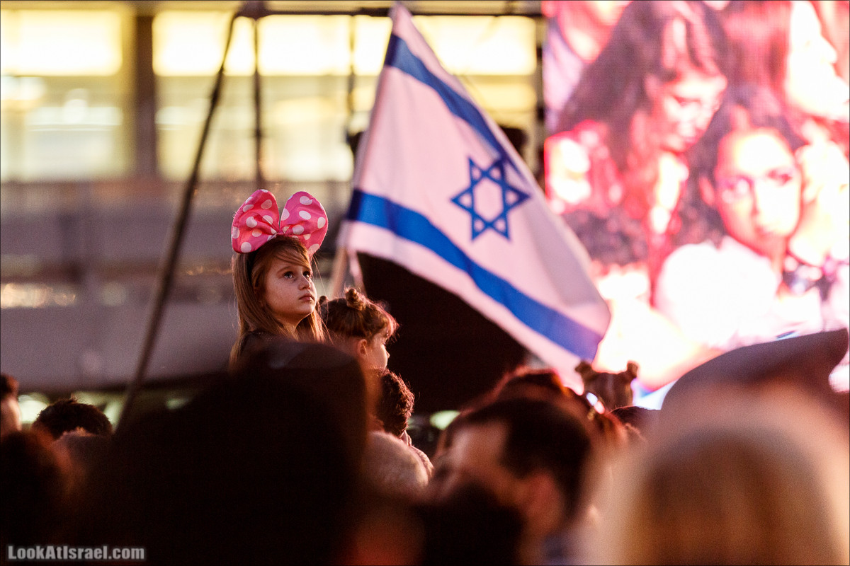 Победительница Евровидения 2018 Нетта Барзилай в Тель-Авив, площадь Рабина | Eurovision 2018 Winner Netta Barzilay in Tel Aviv | נטע ברזילאי בכיכר רבין תל אביב | LookAtIsrael.com - Фото путешествия по Израилю