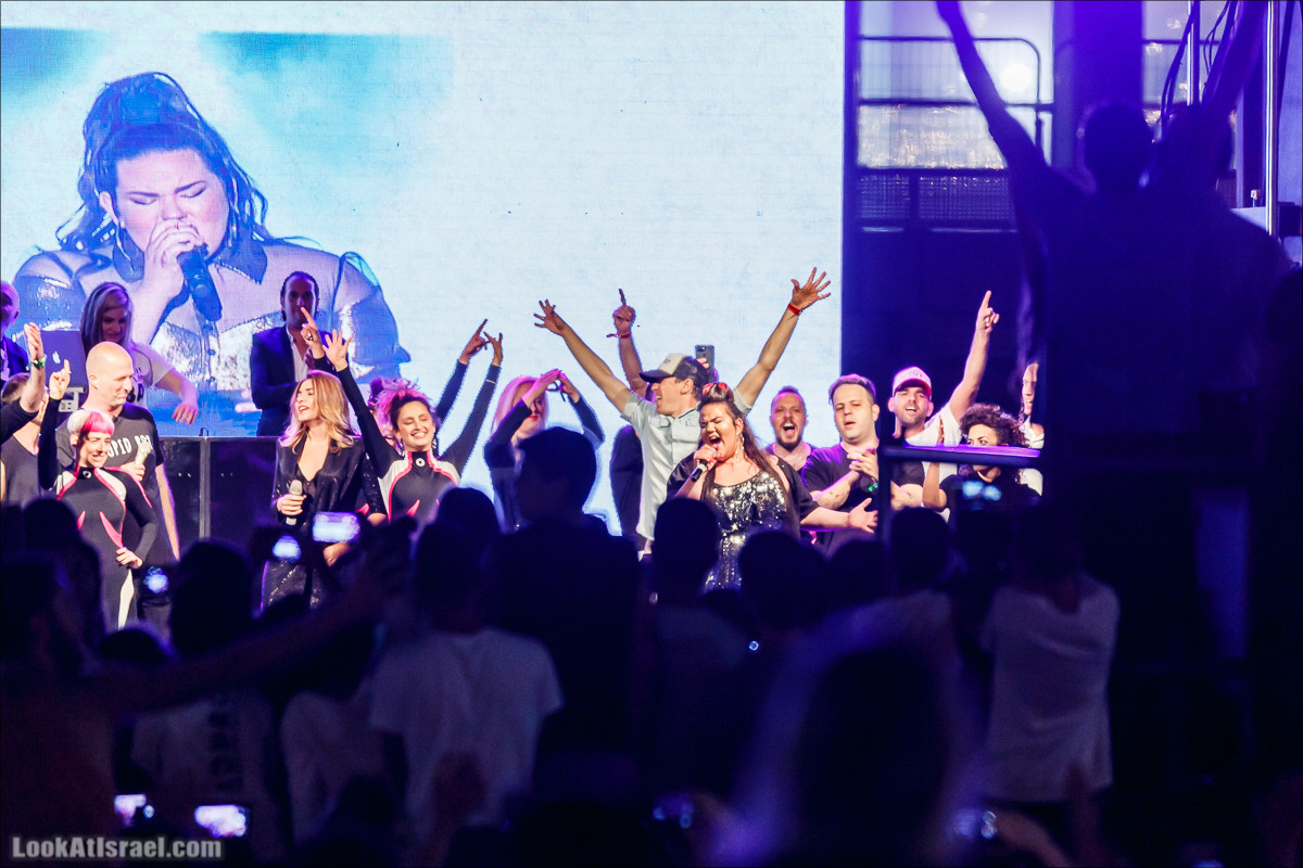 Победительница Евровидения 2018 Нетта Барзилай в Тель-Авив, площадь Рабина | Eurovision 2018 Winner Netta Barzilay in Tel Aviv | נטע ברזילאי בכיכר רבין תל אביב | LookAtIsrael.com - Фото путешествия по Израилю