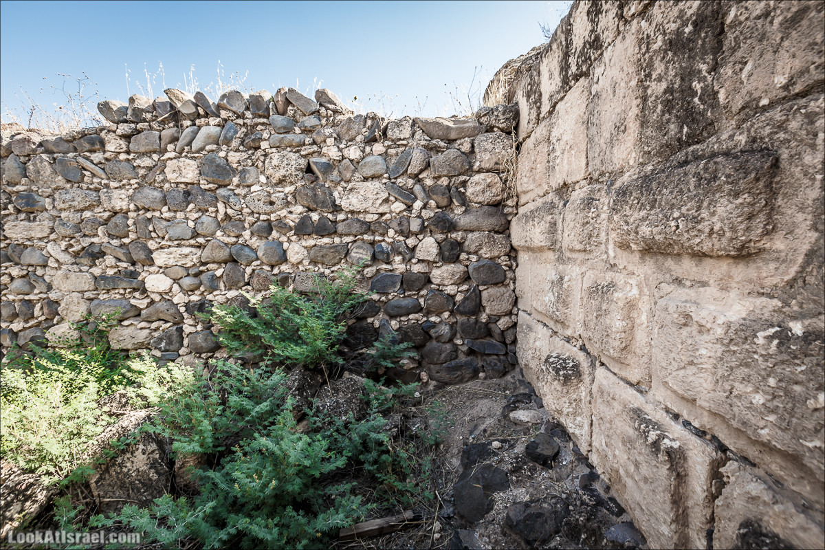 Крепость Атерет | LookAtIsrael.com - Фото путешествия по Израилю