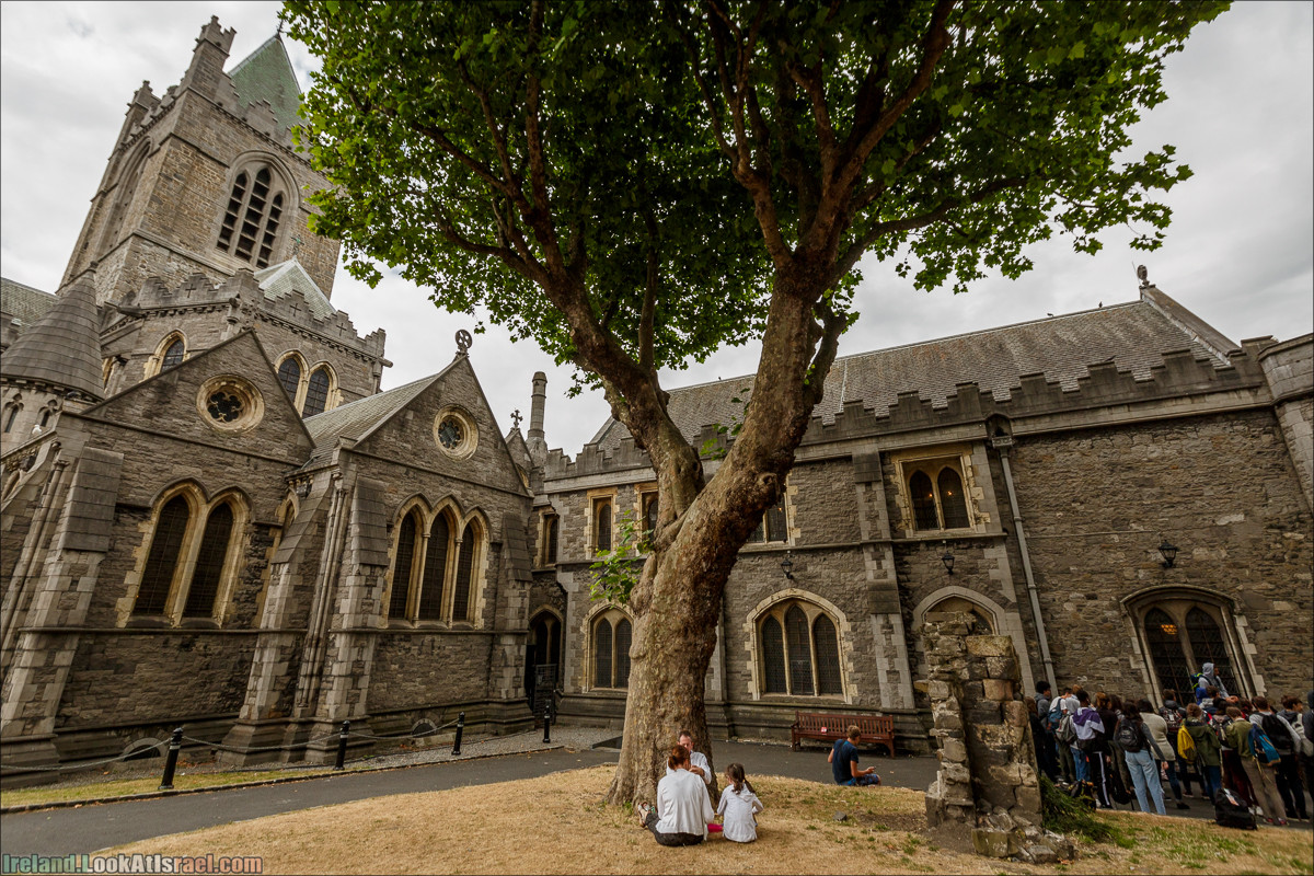Дублин, Темпл бар, дублинская игла, церковь Патрика, дублинский замок, река Лиффи, Тринити колледж - LookAtIsrael.com путешествует по Ирландии
