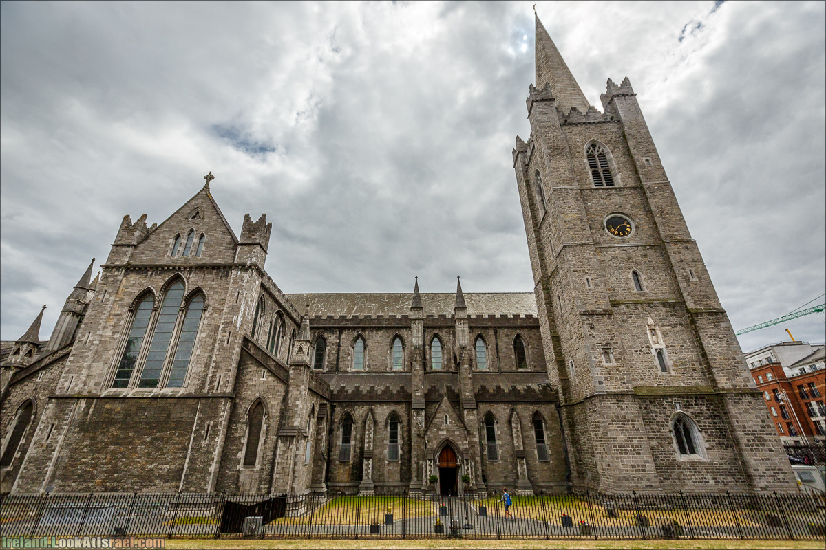 Дублин, Темпл бар, дублинская игла, церковь Патрика, дублинский замок, река Лиффи, Тринити колледж - LookAtIsrael.com путешествует по Ирландии