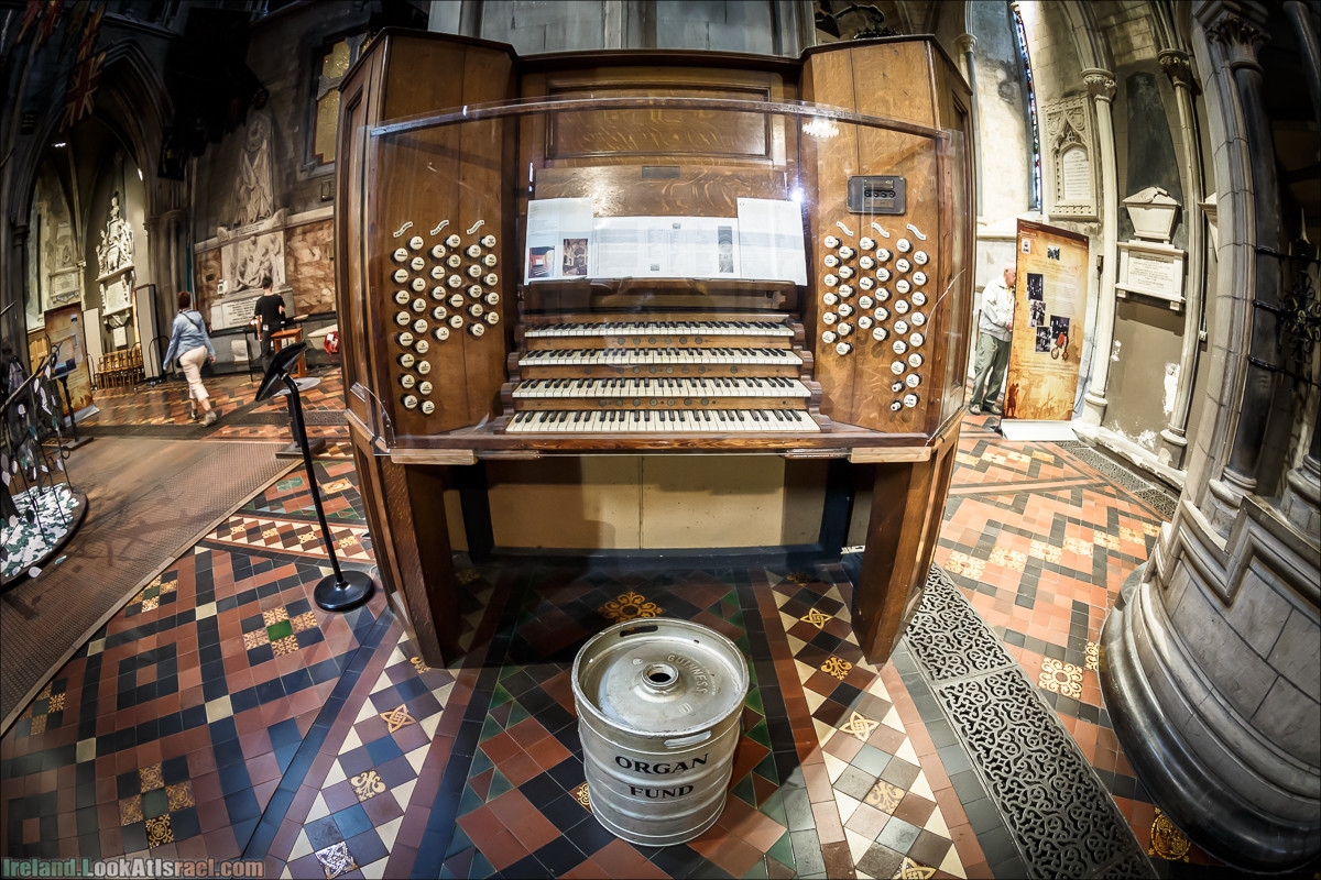 Дублин, Темпл бар, дублинская игла, церковь Патрика, дублинский замок, река Лиффи, Тринити колледж - LookAtIsrael.com путешествует по Ирландии