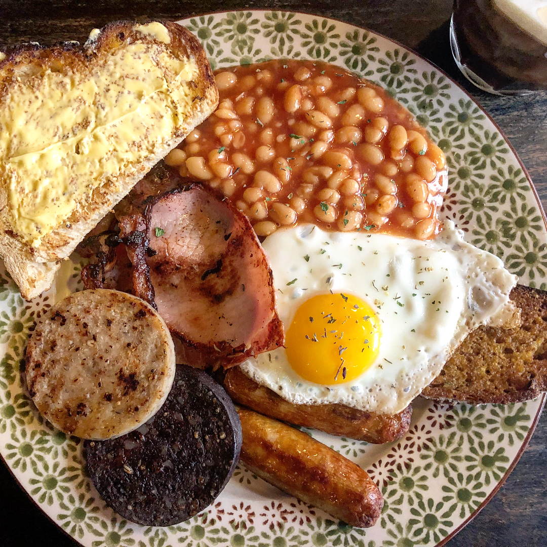 Полуостров Хоут (Howth) и остров Глаз Ирландии (Ирландский глаз) Ireland's Eye, Замок Хоут (Howth Castle) - LookAtIsrael.com путешествует по Ирландии