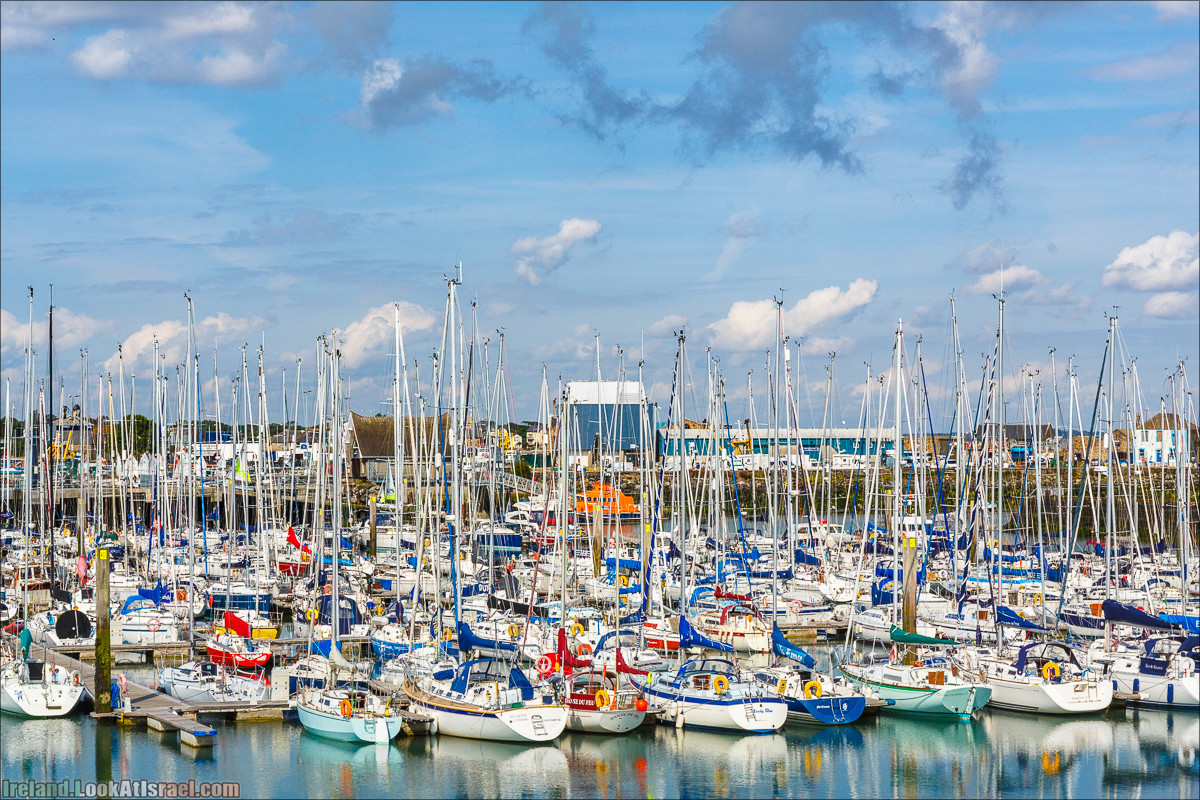 Полуостров Хоут (Howth) и остров Глаз Ирландии (Ирландский глаз) Ireland's Eye, Замок Хоут (Howth Castle) - LookAtIsrael.com путешествует по Ирландии