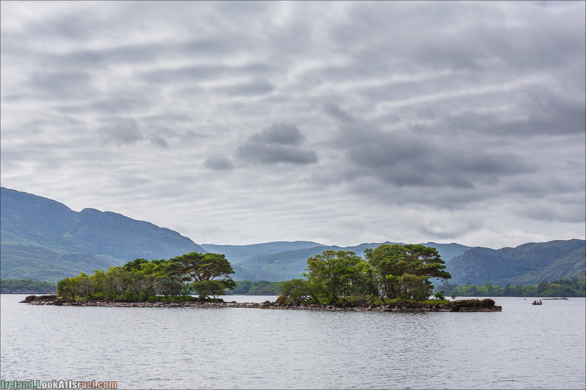 Кольцо Керри, Парк Килларни, озеро Лох-Лейн, аббатство Макрос | The Ring of Kerry, Kellareny Park, Muckross Abbey, Lough Leane | LookAtIsrael.com путешествует по Ирландии