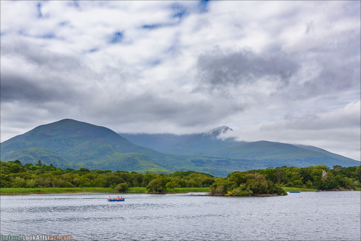Кольцо Керри, Парк Килларни, озеро Лох-Лейн, аббатство Макрос | The Ring of Kerry, Kellareny Park, Muckross Abbey, Lough Leane | LookAtIsrael.com путешествует по Ирландии