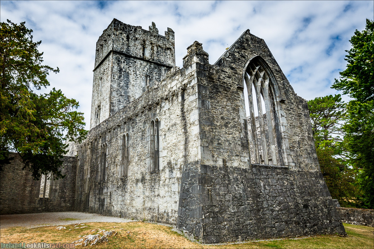 Кольцо Керри, Парк Килларни, озеро Лох-Лейн, аббатство Макрос | The Ring of Kerry, Kellareny Park, Muckross Abbey, Lough Leane | LookAtIsrael.com путешествует по Ирландии