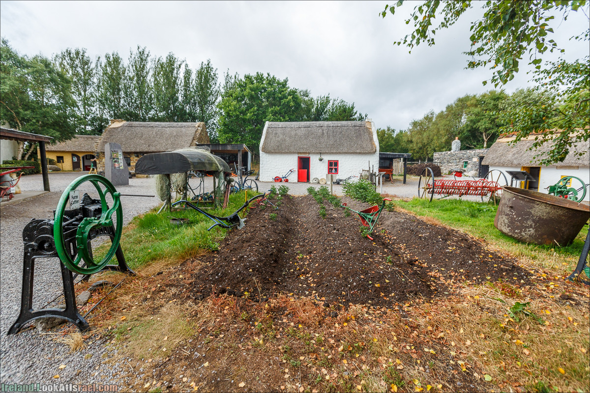 Кольцо Керри, Кэрсивин (Кахерсивин), Bog Village | The Ring of Kerry, Waterville | LookAtIsrael.com путешествует по Ирландии