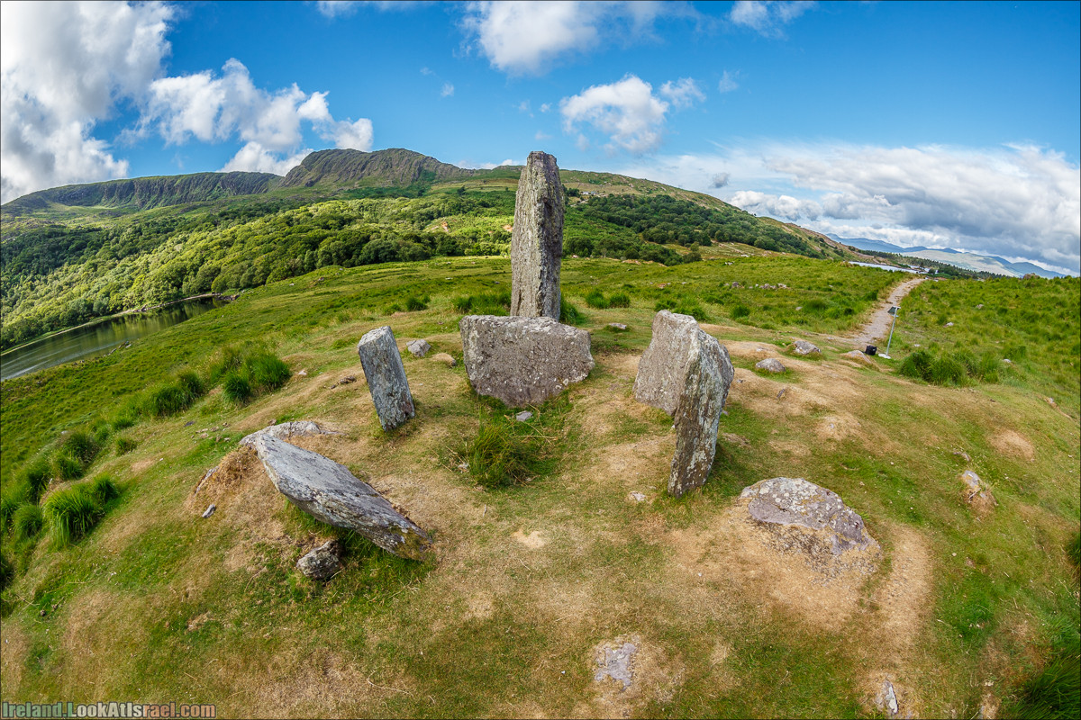 Кольцо Беара, каменное колцо Юраа и вододад парка Гленинчакин | The Ring of Beara, Uragh Stone Circle, Gleninchaquin Park & Waterfall | LookAtIsrael.com путешествует по Ирландии