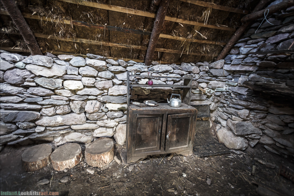 Кольцо Беара, каменное колцо Юраа и вододад парка Гленинчакин | The Ring of Beara, Uragh Stone Circle, Gleninchaquin Park & Waterfall | LookAtIsrael.com путешествует по Ирландии