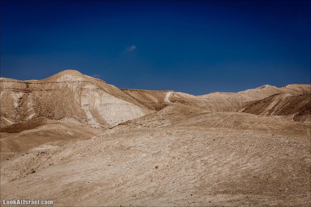 Поездка 4x4 по Иудейской пустыне, Мацок ha-Этеким | מצוק העתקים טיול ג׳יפים | LookAtIsrael.com - Фото путешествия по Израилю