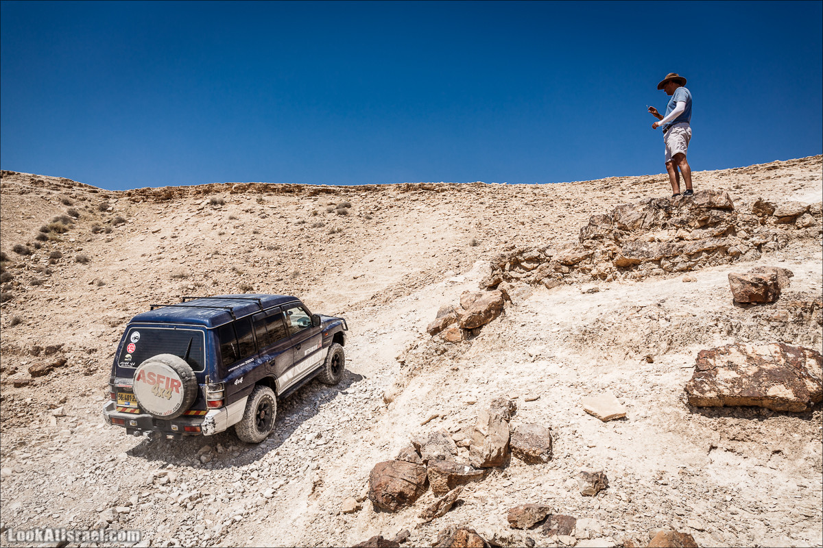 Поездка 4x4 по Иудейской пустыне, Мацок ha-Этеким | מצוק העתקים טיול ג׳יפים | LookAtIsrael.com - Фото путешествия по Израилю