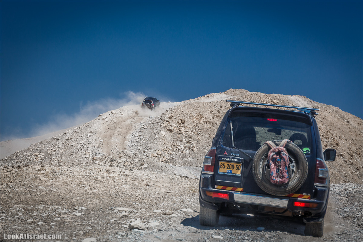 Поездка 4x4 по Иудейской пустыне, Мацок ha-Этеким | מצוק העתקים טיול ג׳יפים | LookAtIsrael.com - Фото путешествия по Израилю