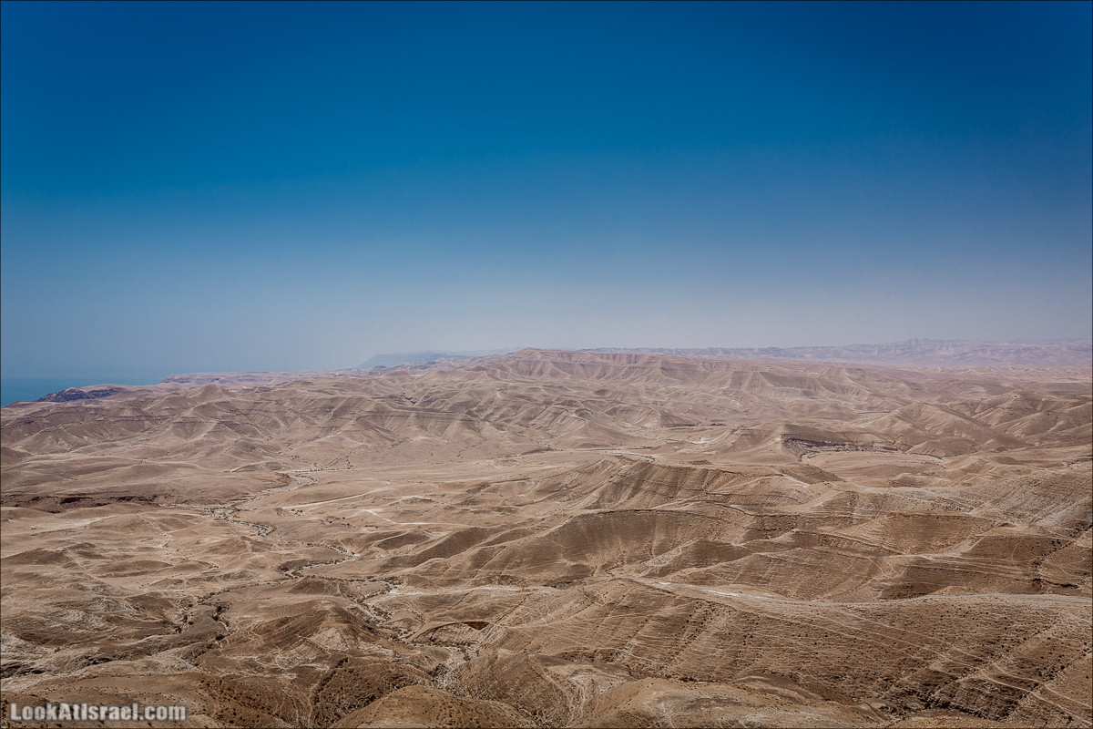 Поездка 4x4 по Иудейской пустыне, Мацок ha-Этеким | מצוק העתקים טיול ג׳יפים | LookAtIsrael.com - Фото путешествия по Израилю