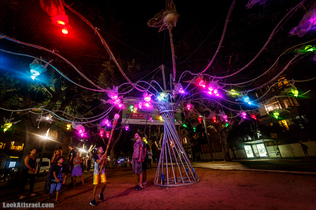 Поедание кузнечиков - инновация или нет? DLD 2018 - вот ответ!