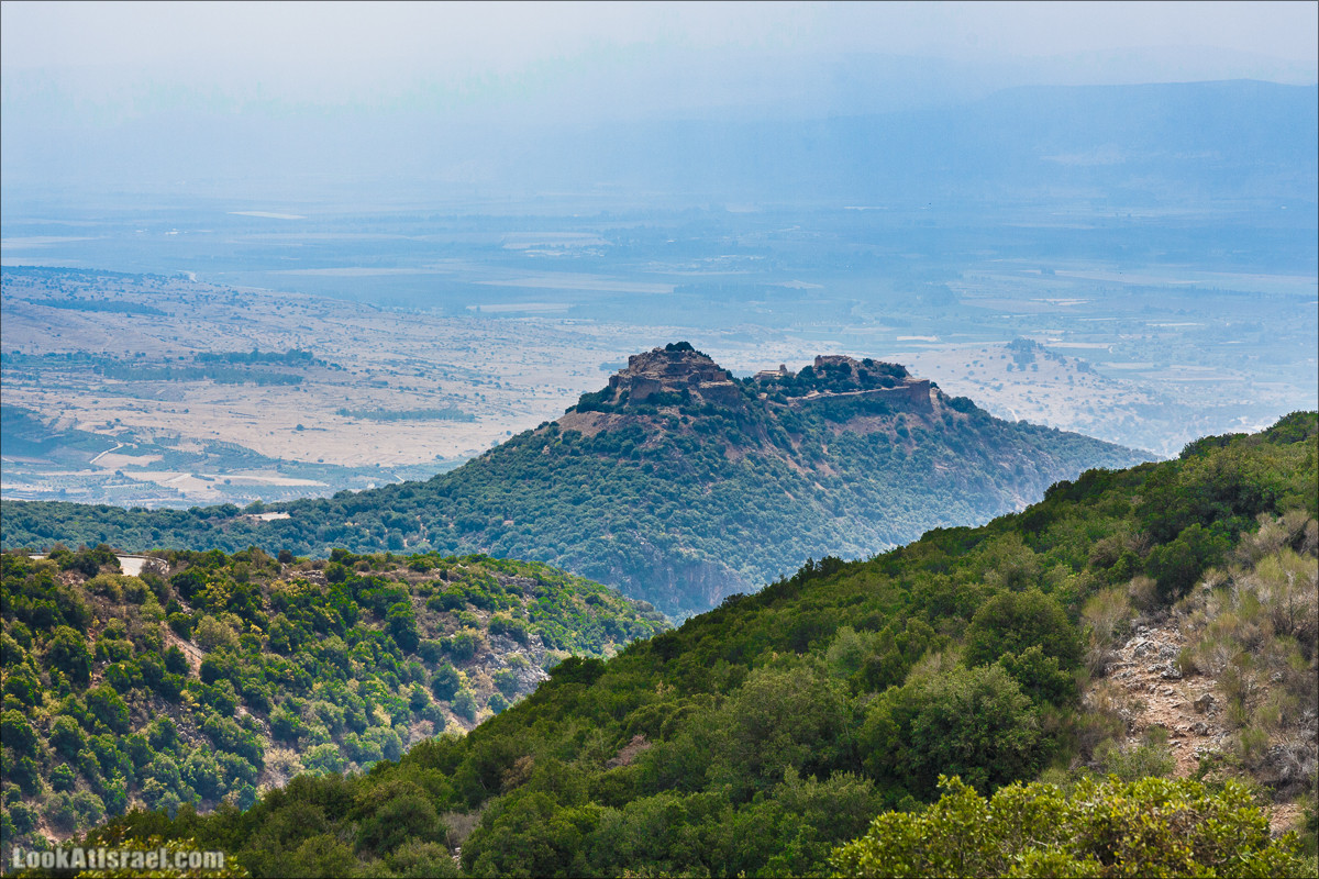 От Хермона к Неве Атив - гора Кахаль, Снаим, итурейский храм и пещеры свинцовой руды LookAtIsrael.com - Фото путешествия по Израилю