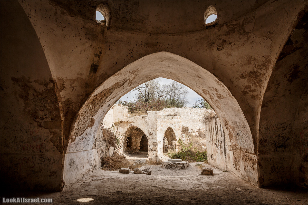 Нахаль Вади Катлав, Дир а-Шейх, Бар Гиора и Хирбет Тура | LookAtIsrael.com - Фото путешествия по Израилю