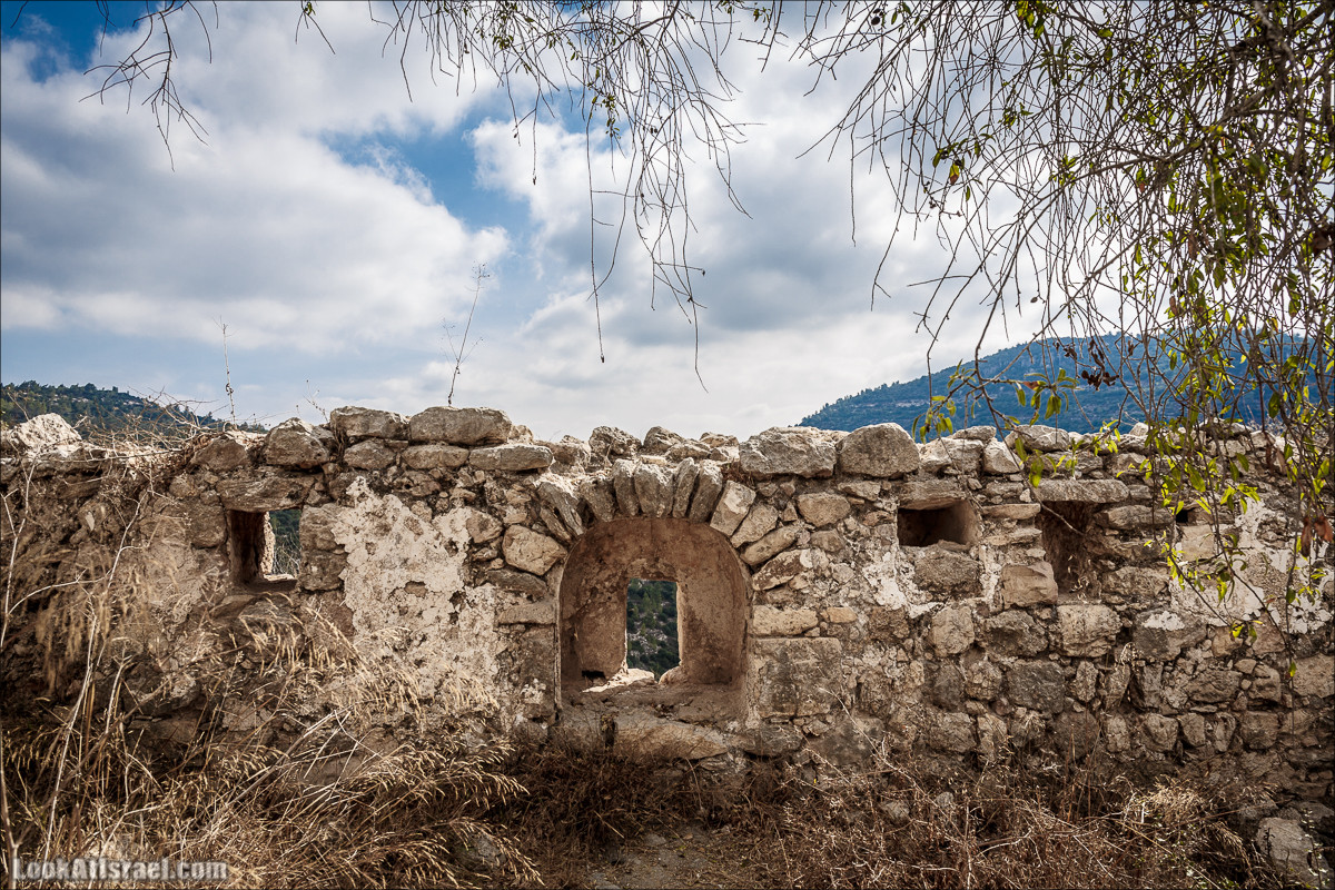 Нахаль Вади Катлав, Дир а-Шейх, Бар Гиора и Хирбет Тура | LookAtIsrael.com - Фото путешествия по Израилю