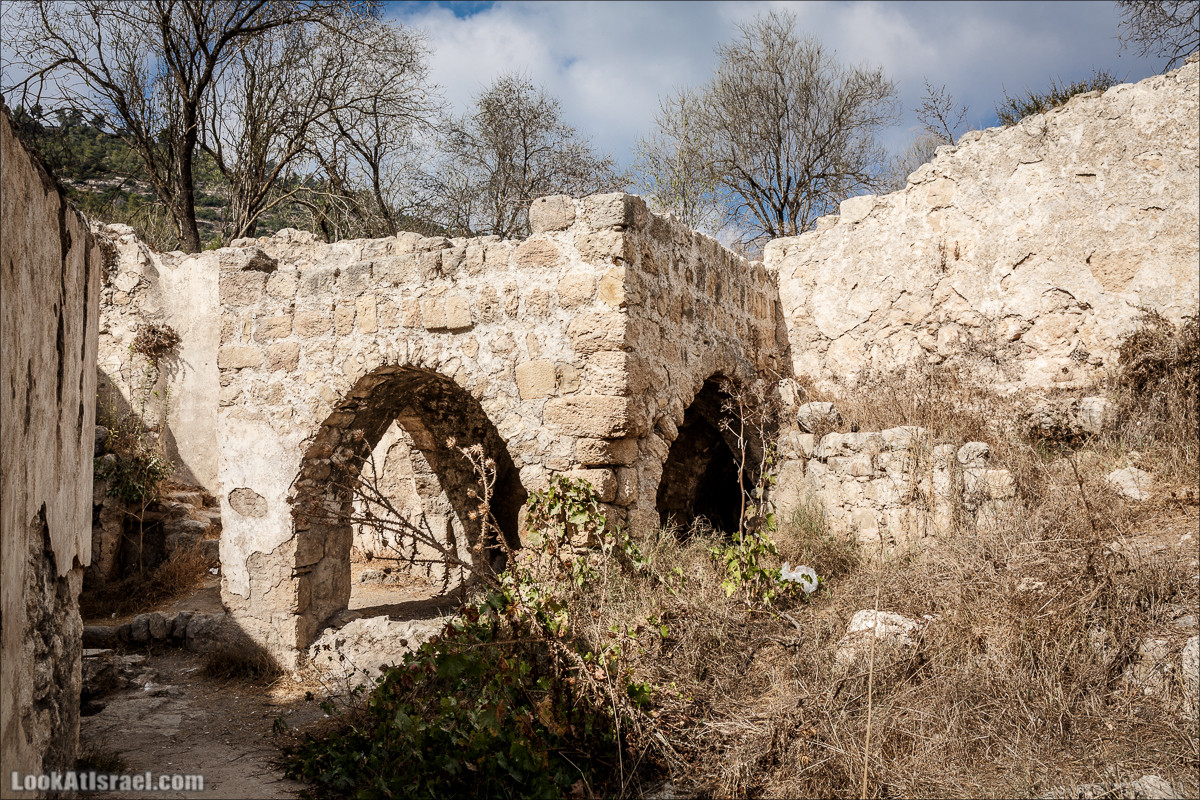 Нахаль Вади Катлав, Дир а-Шейх, Бар Гиора и Хирбет Тура | LookAtIsrael.com - Фото путешествия по Израилю
