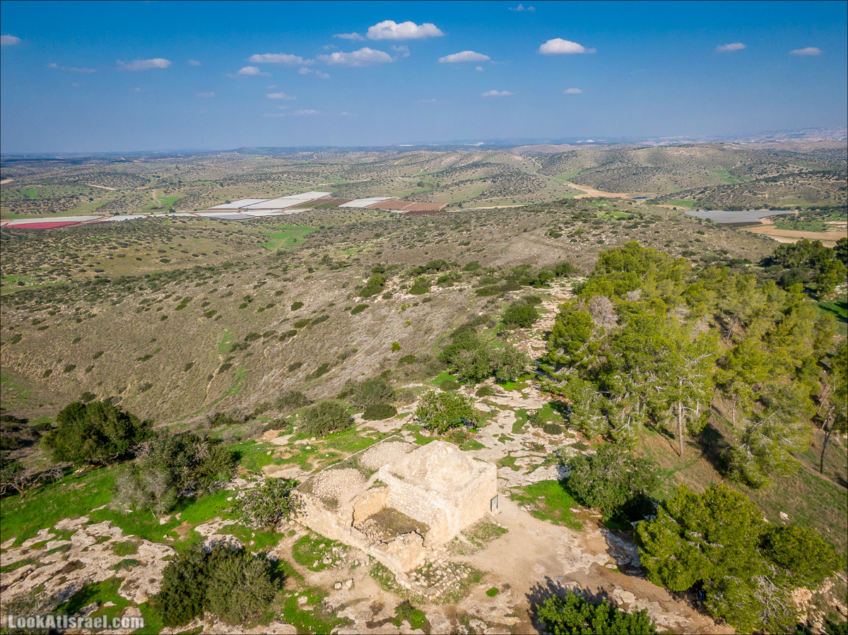 Пещеры и поля округа Лахиш | LookAtIsrael.com - Фото путешествия по Израилю